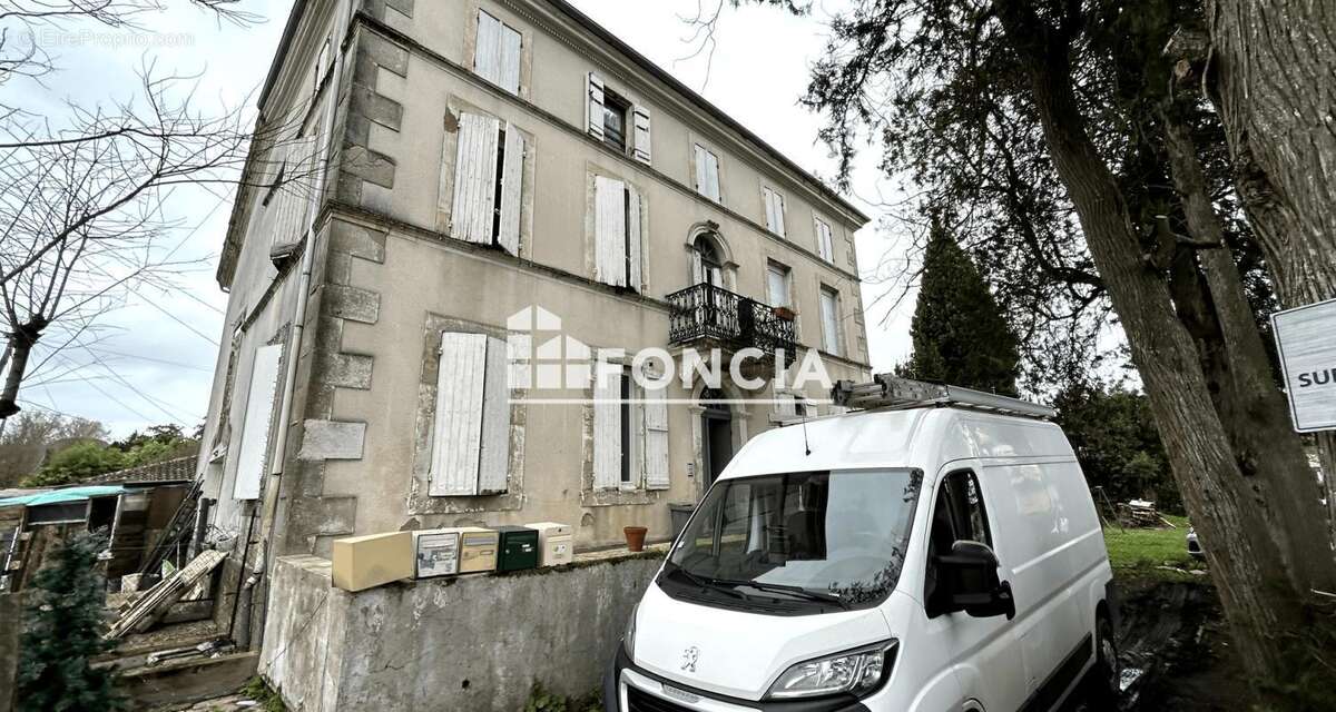 Appartement à VILLENEUVE-SUR-LOT