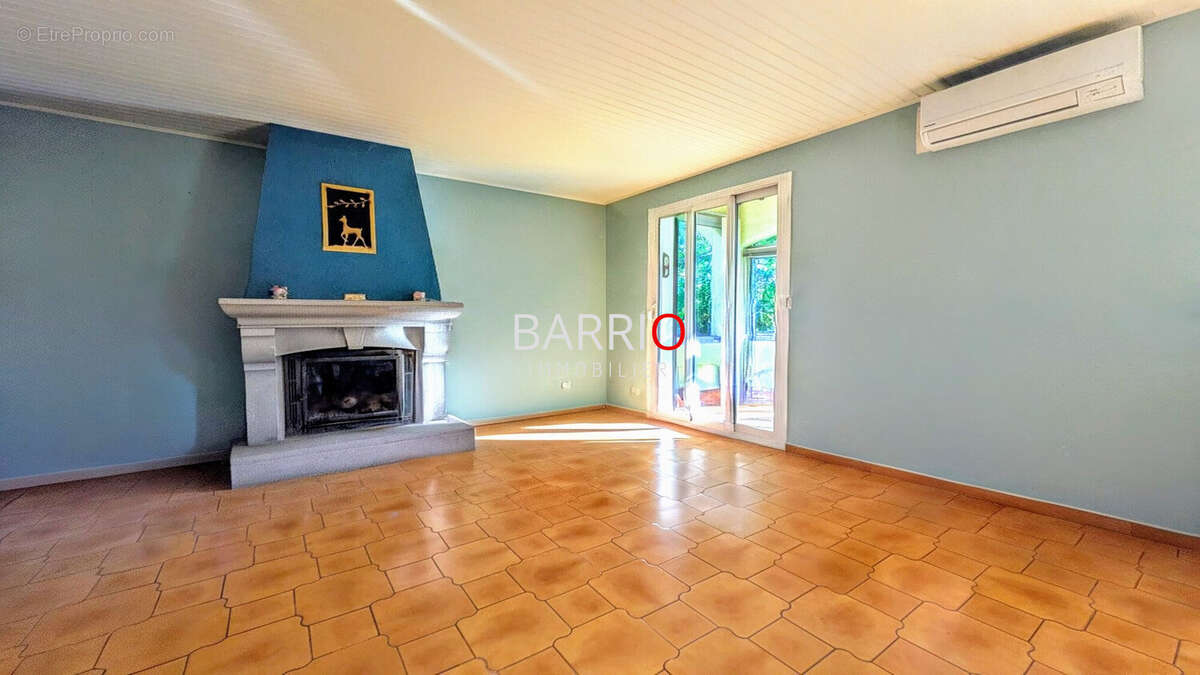 Maison à LAROQUE-DES-ALBERES