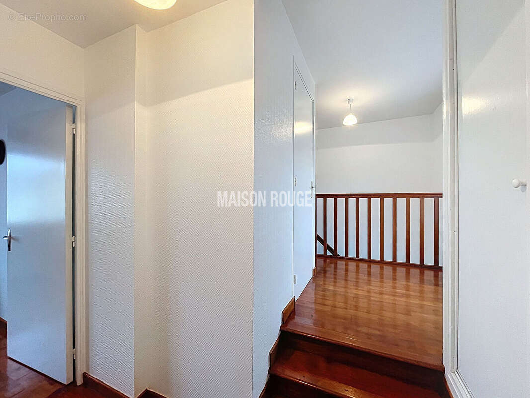 Maison à ROZ-LANDRIEUX