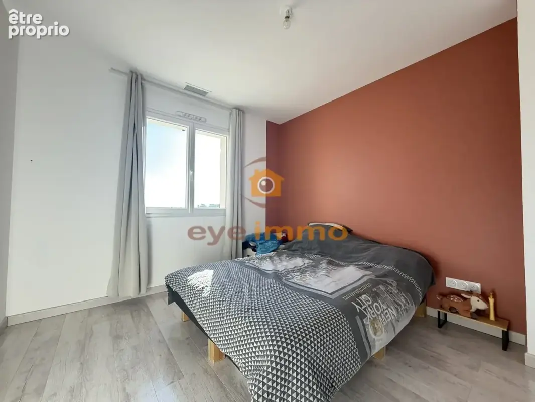 À vendre à Roujan  Maison récente 3 chambres avec garage - photo 10