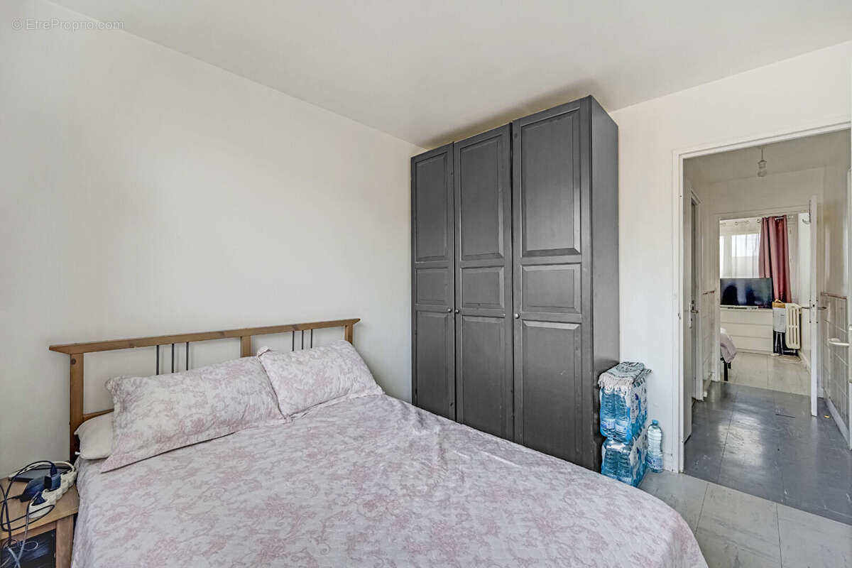 Appartement à CLICHY