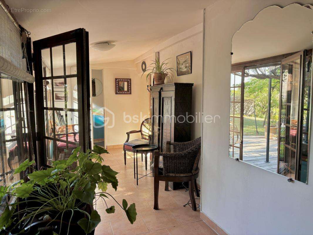 Maison à SAINT-PRIVAT