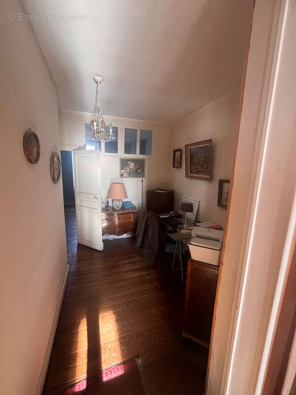 Appartement à YZEURE