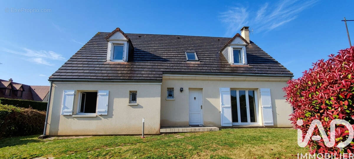 Photo 2 - Maison à VINEUIL