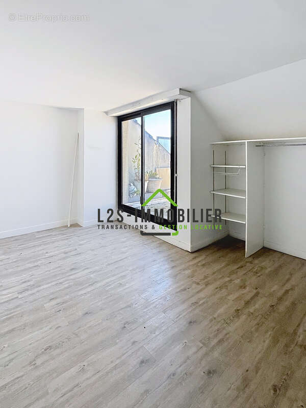Appartement à VILLIERS-LE-BEL