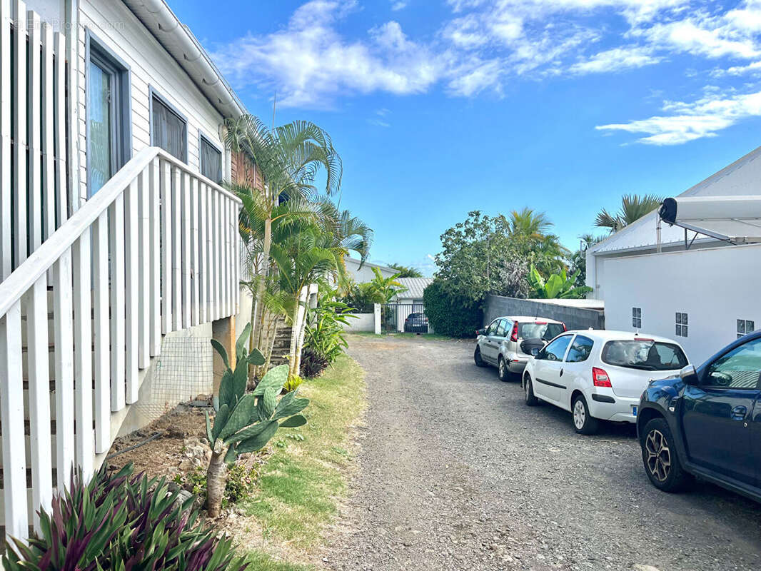 9 logements sur 1 000m² de terrain - 'Éperon - photo 8