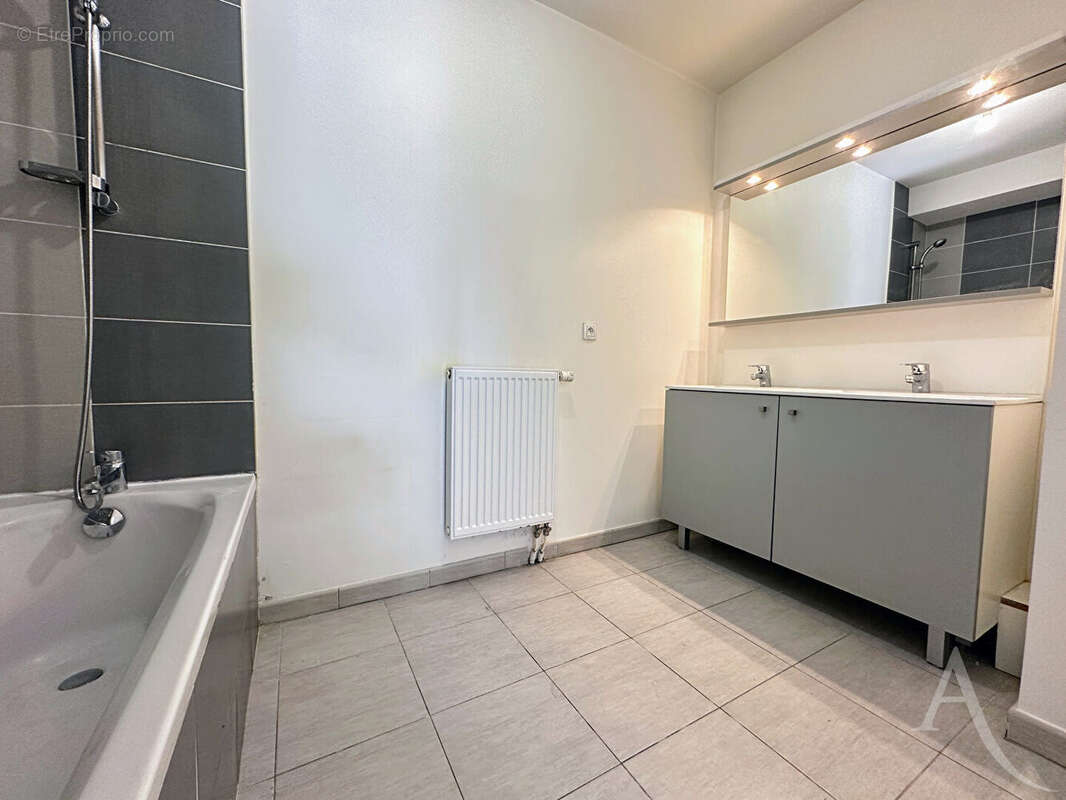 Appartement à BEGLES