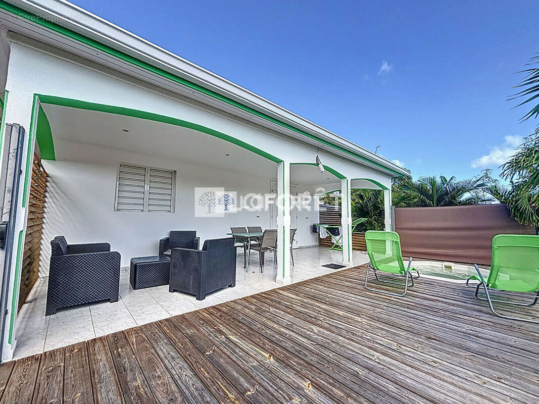 Maison à SAINT-FRANCOIS