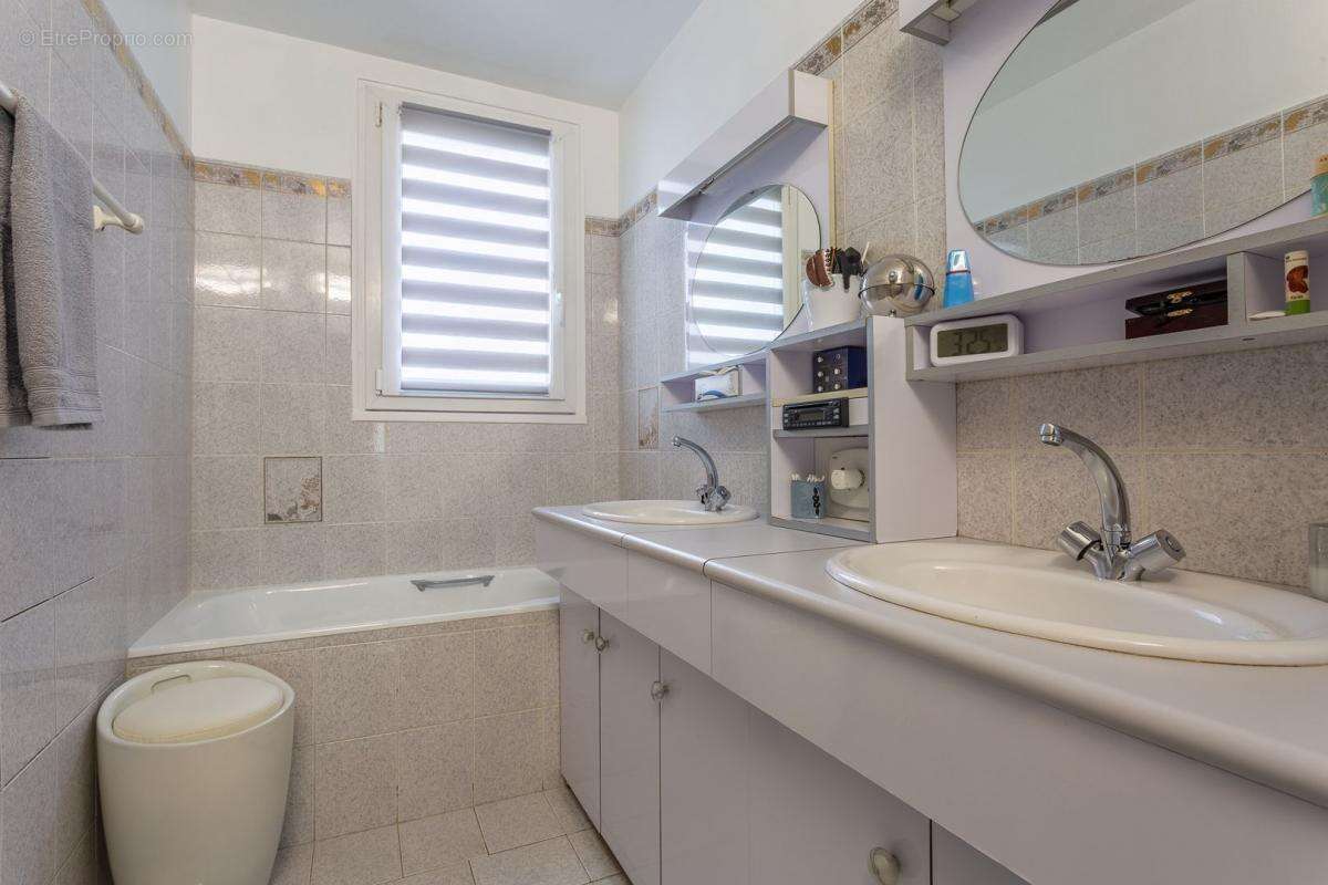 Appartement à CROSNE