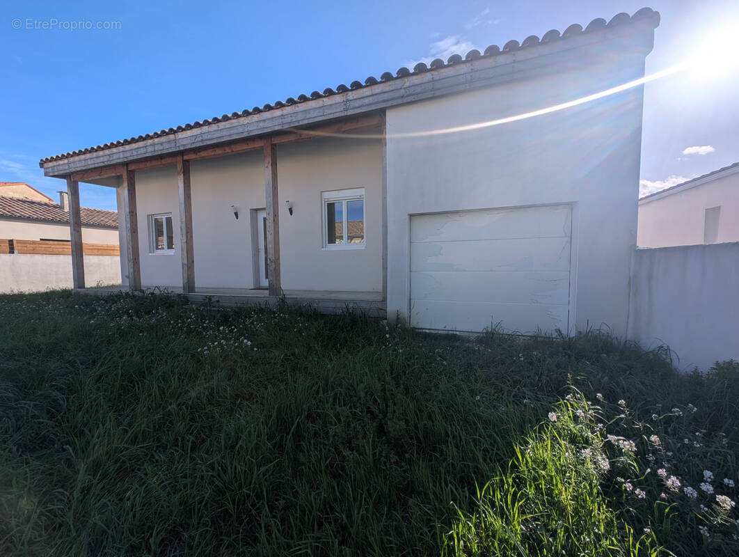 Maison à FERRALS-LES-CORBIERES
