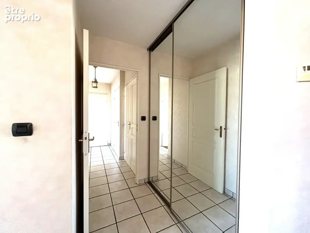 Appartement Villeurbanne 3 pièce(s) 70.14 m2 - photo 5