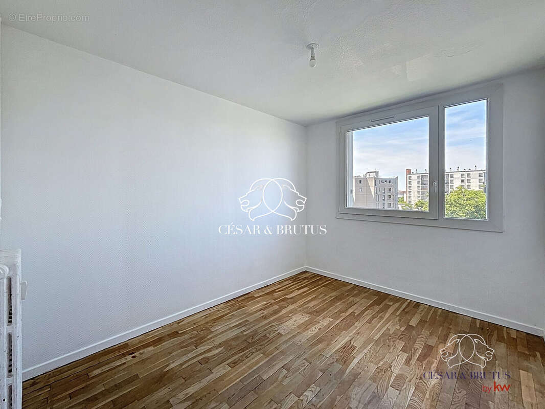 Appartement à LYON-8E