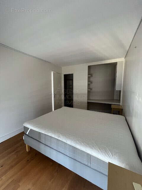 Appartement 48 m² à Paris-15e  - photo 5