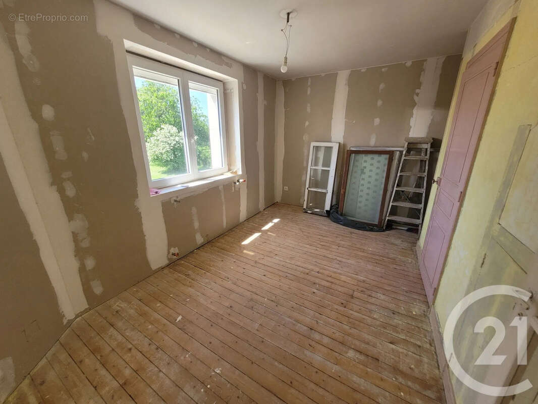 Maison 135 m² à Louhans  - photo 11
