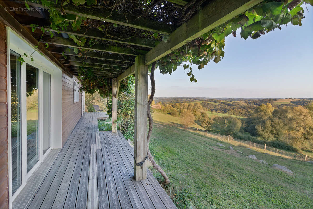Maison à L'HOPITAL-D'ORION