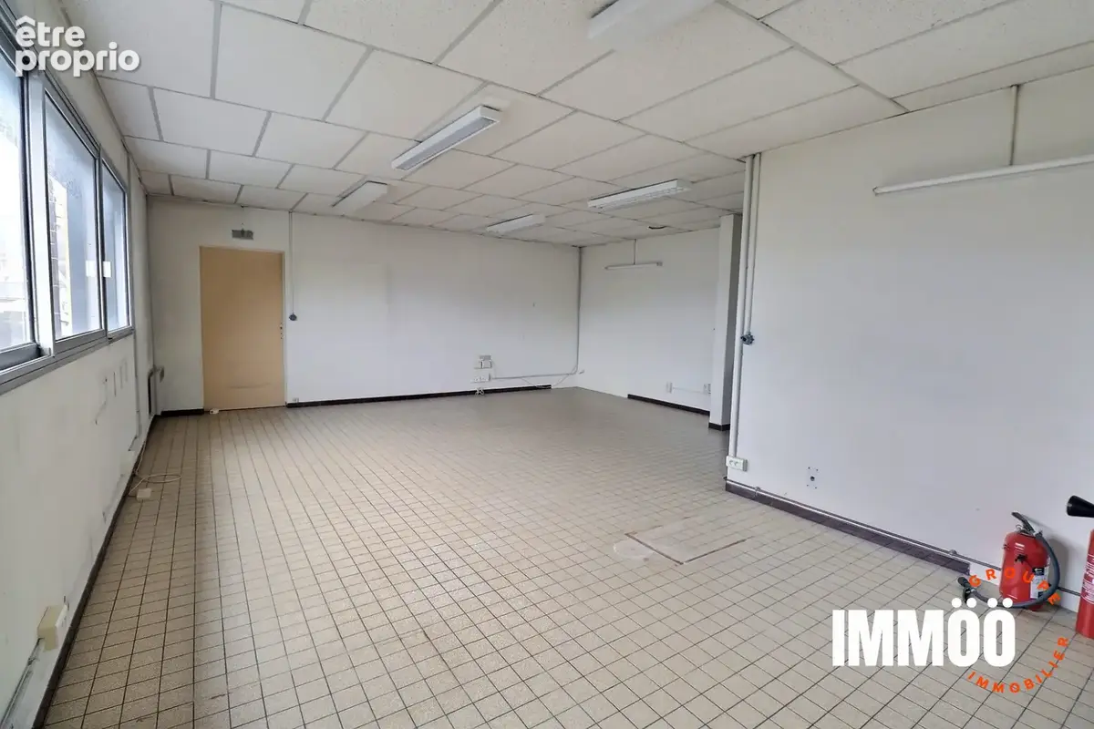 Commerce 54 m² à vendre à Le Houlme (76770) - photo 5