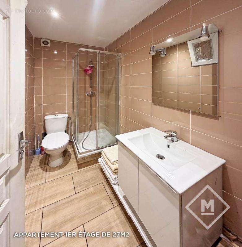 Appartement à MARSEILLE-3E