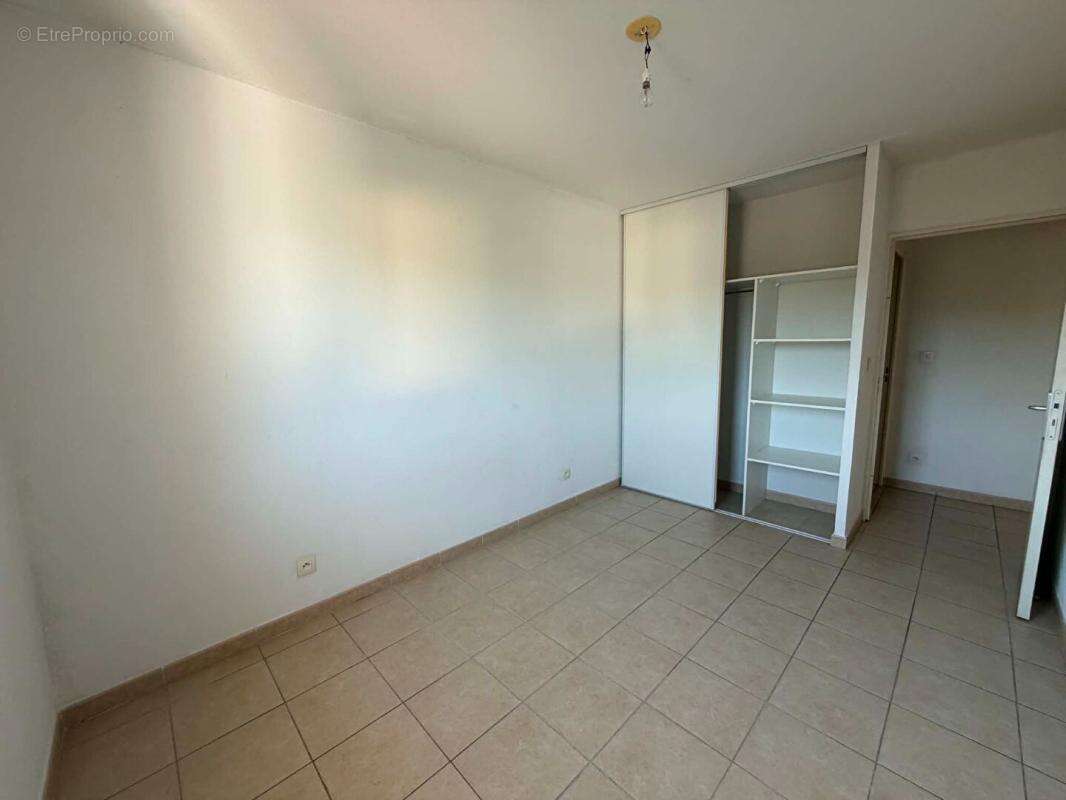 Appartement Brignoles 3 pièce(s) 64m2 - photo 8