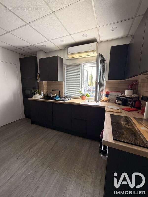 Commerce 600 m² à Choisy-Le-Roi  - photo 4