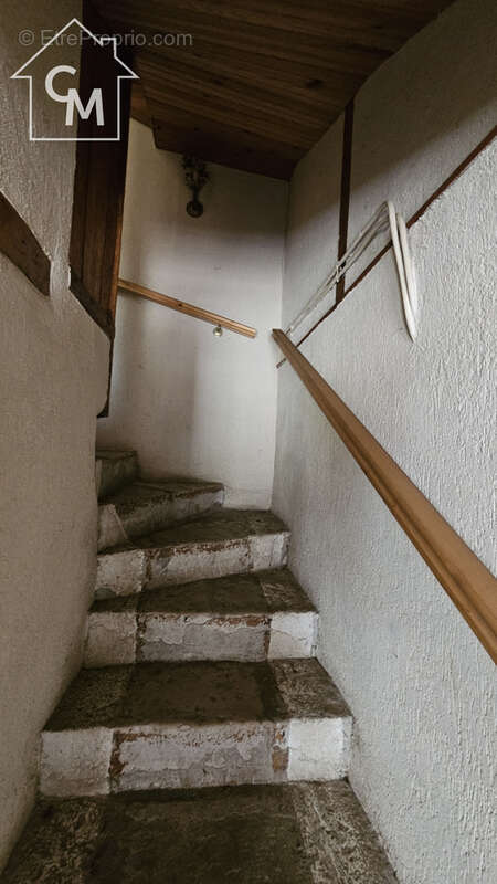 Maison à BESSY-SUR-CURE