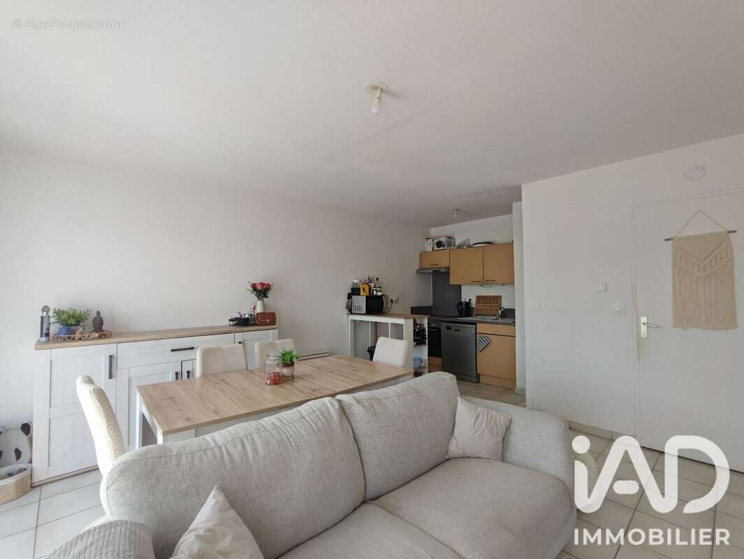 Photo 3 - Appartement à LACHAPELLE-AUX-POTS