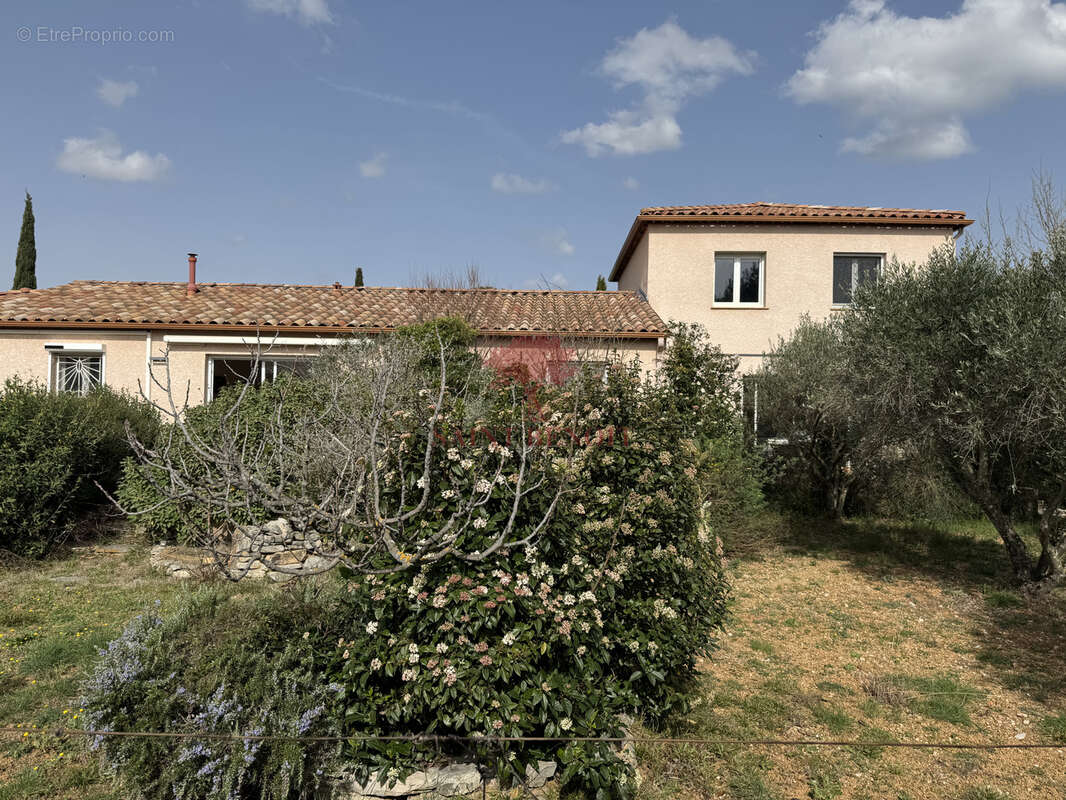 Maison à SAINT-JEAN-DE-FOS