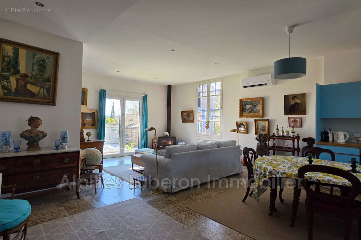 Maison à EYGALIERES