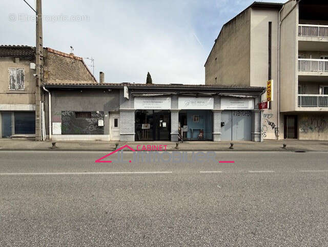 Commerce à PORTES-LES-VALENCE