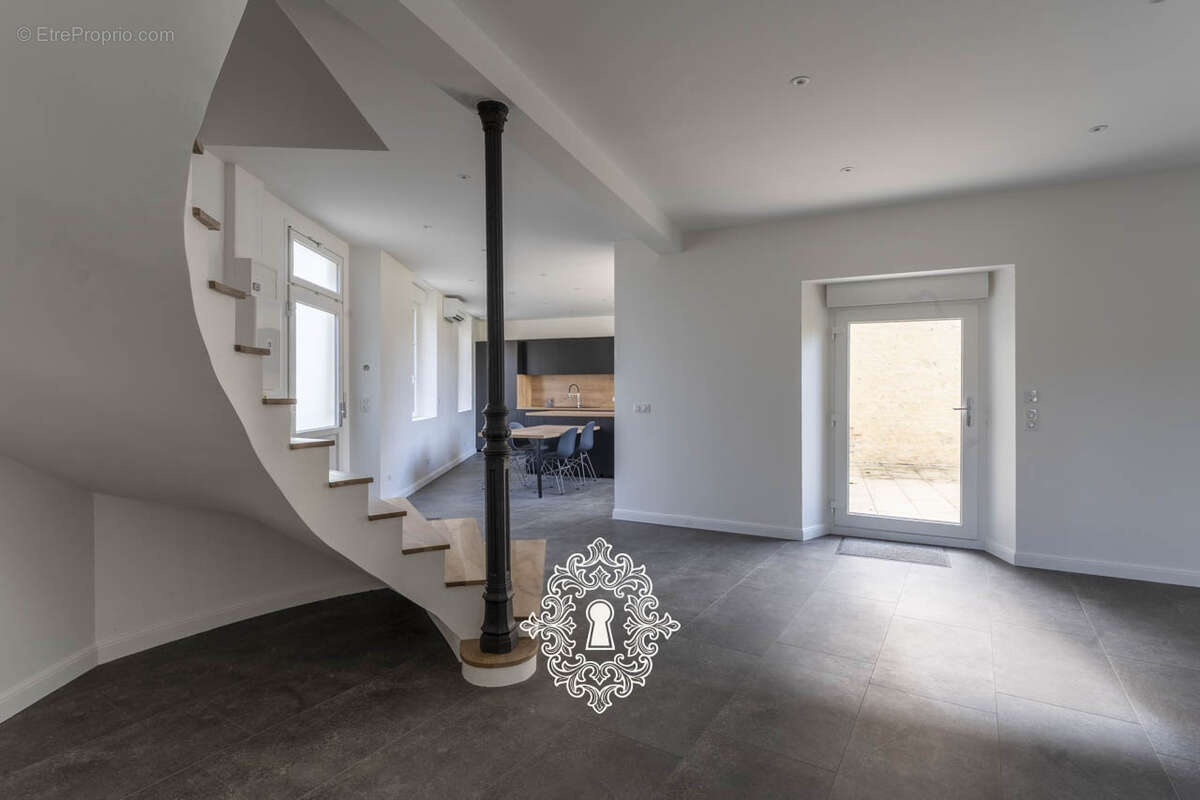 Maison à BRAY-SUR-SEINE