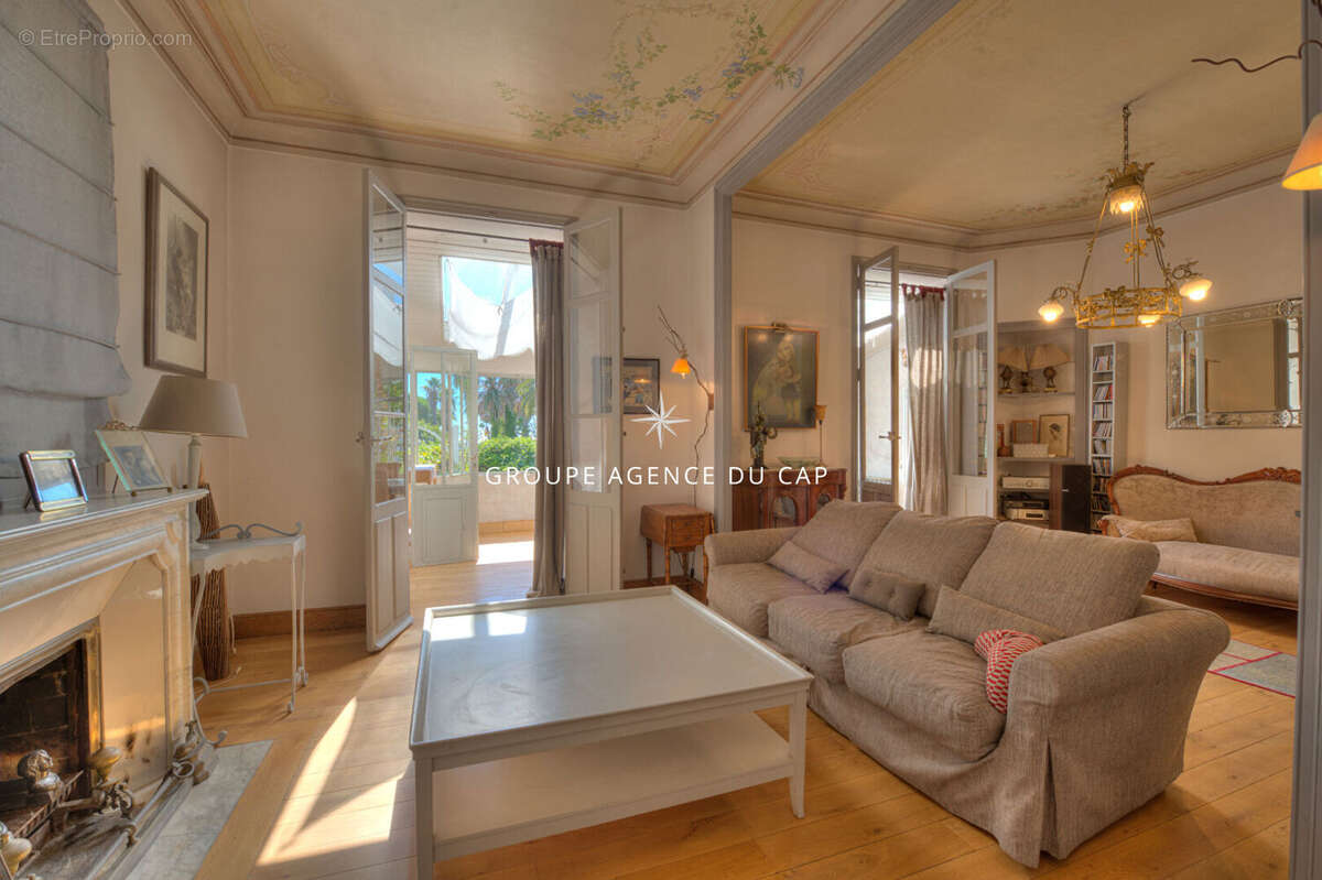 Maison à SAINT-RAPHAEL