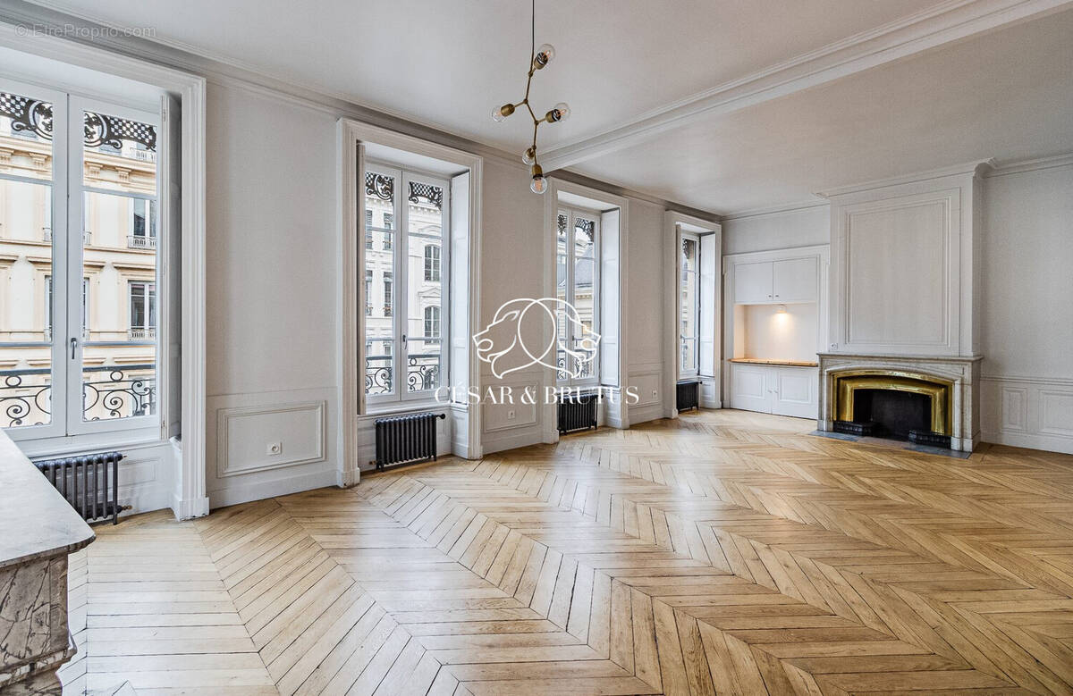 Appartement à LYON-2E