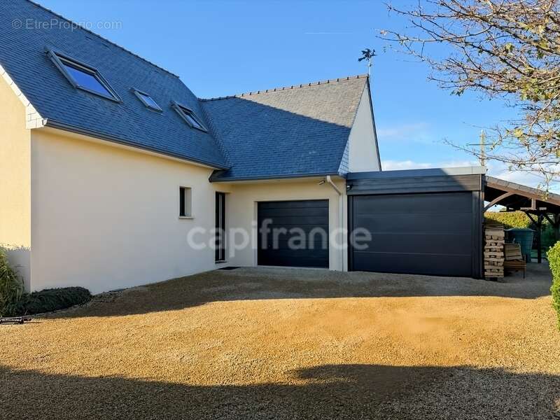 Très belle maison - construction de qualité - proche bourg et plage - LANDEDA - 29870 - 120 m² - 4 chambres - photo 7