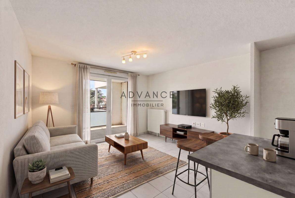 EXCLUSIVITÉ - Appartement T3 Avec place sous sol - photo 3