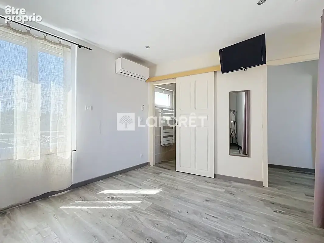 Maison Pezilla La Riviere 5 pièce(s) 170 m2 - photo 10
