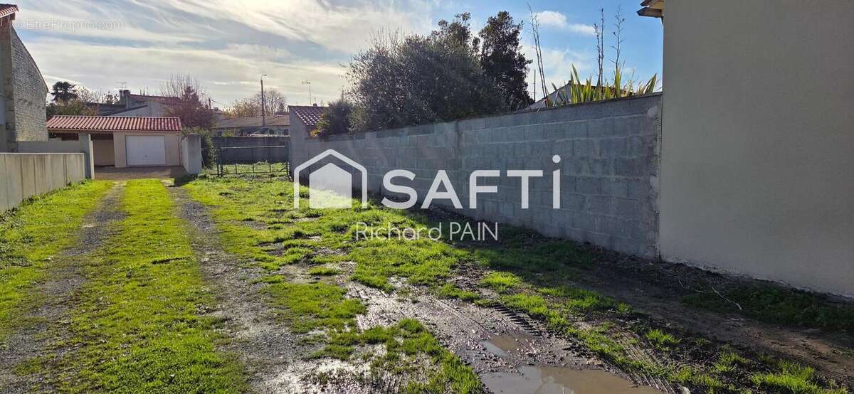 Photo 4 - Terrain à FRONTENAY-ROHAN-ROHAN