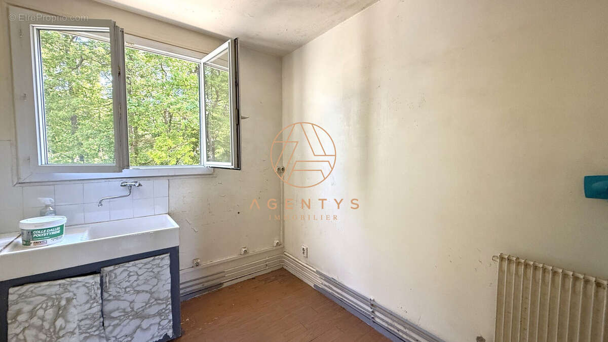 Appartement à LE PLESSIS-TREVISE