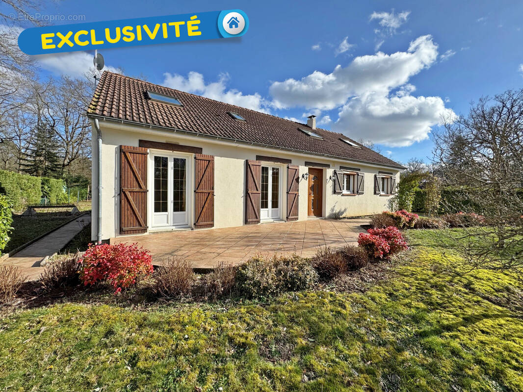 Maison à DONNERY
