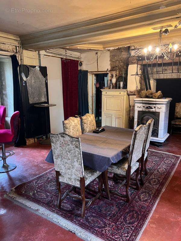 Maison à LE RHEU