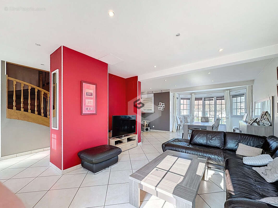 Maison 150 m² à Beine-Nauroy  - photo 4