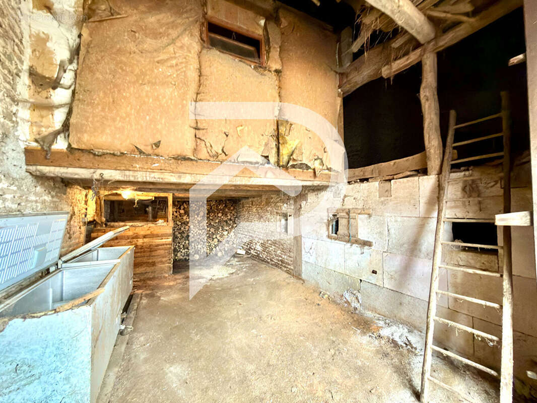 Maison à ARBOT