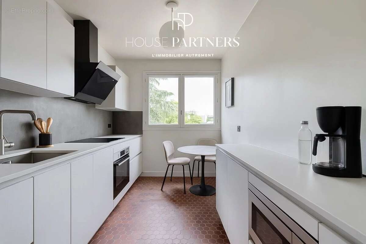 Appartement à RUEIL-MALMAISON