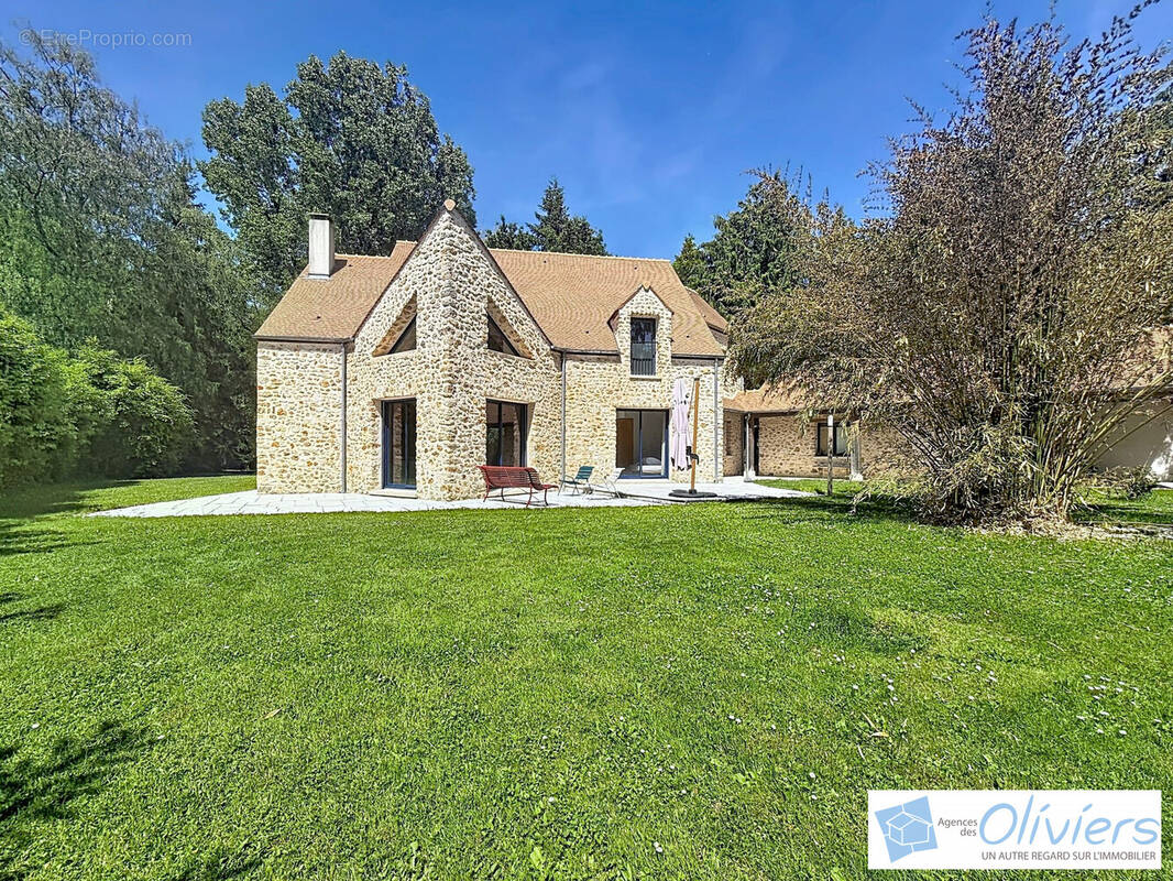 Maison à BULLION