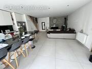 Maison à SARTROUVILLE