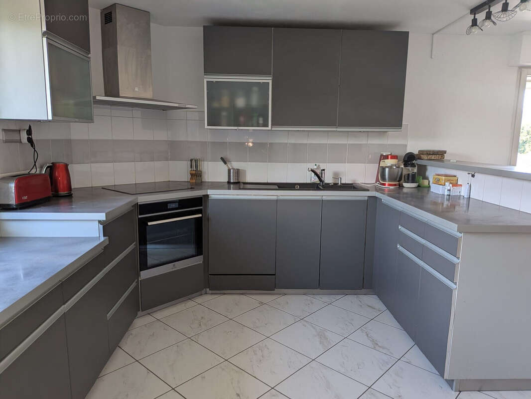 Appartement 102 m² à Annemasse  - photo 4