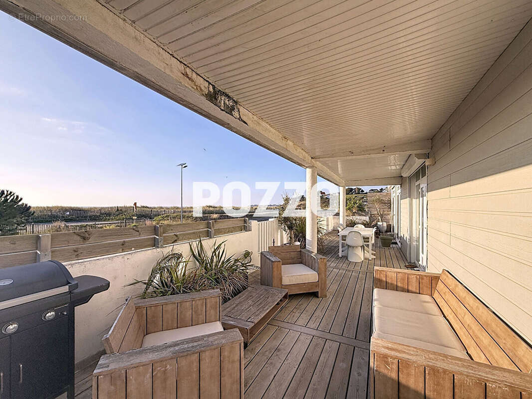 Appartement à SAINT-PAIR-SUR-MER