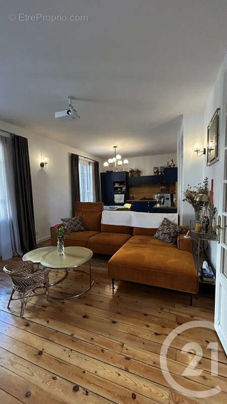 Appartement à CORTE