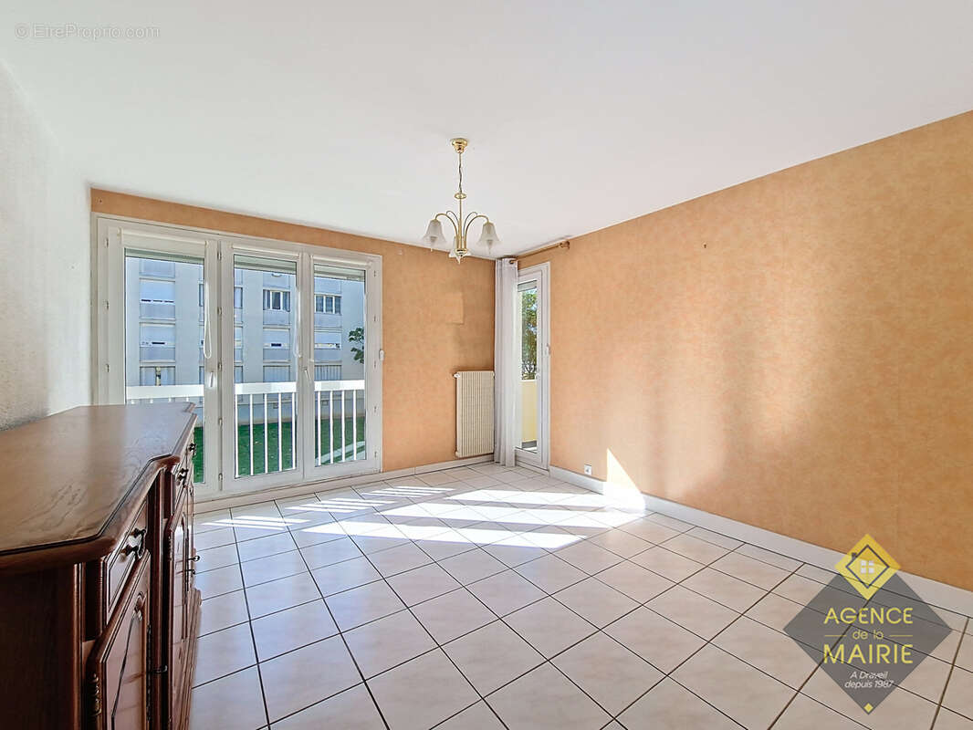 Appartement à DRAVEIL