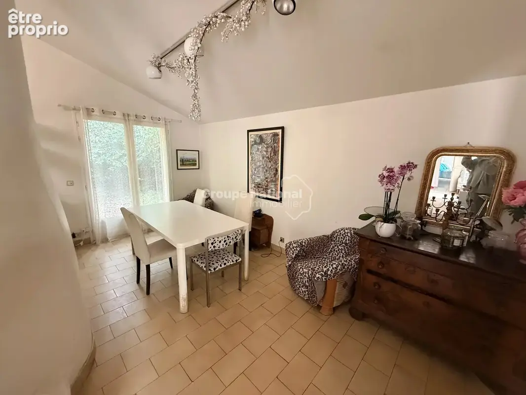 Carpentras — 2 500 m² de terrain constructible pour un projet d’envergure - photo 8