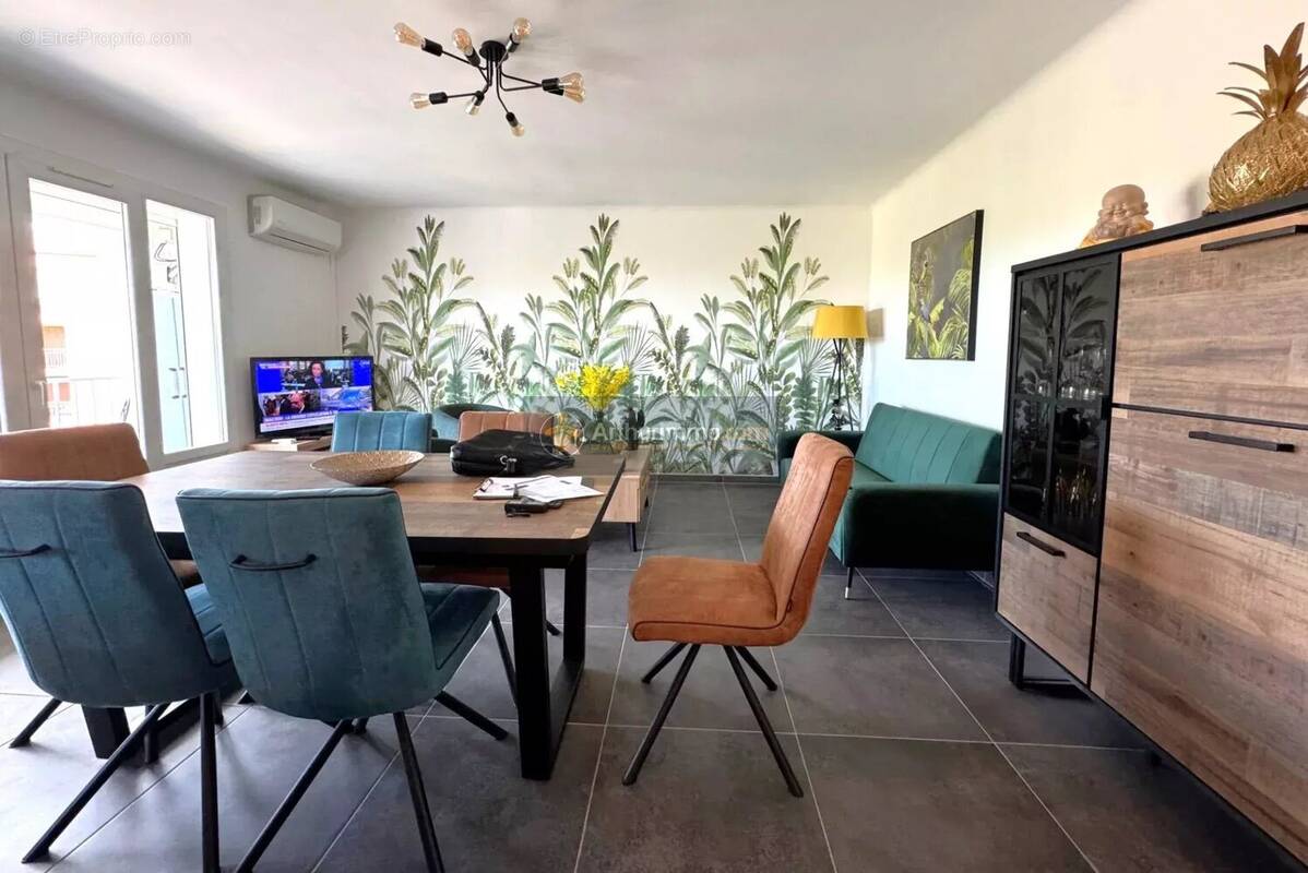 Appartement à FREJUS