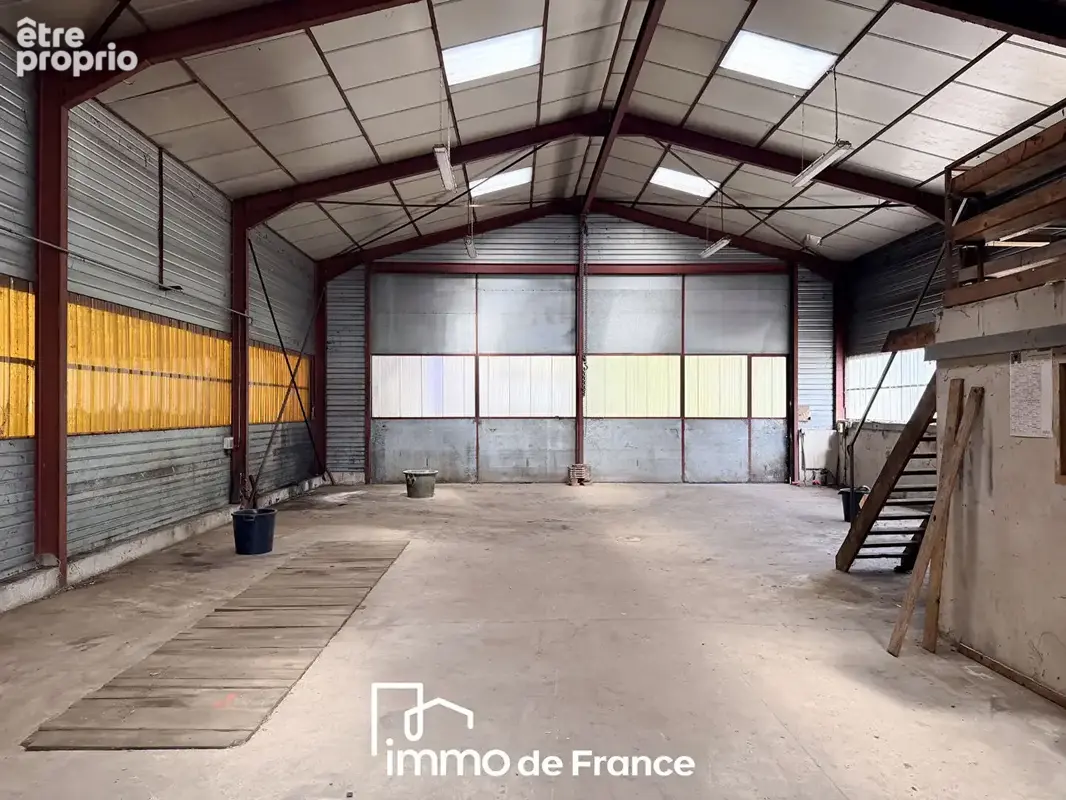 Photo Commerce à Cassagnes-Begonhes au prix de 110 000€
